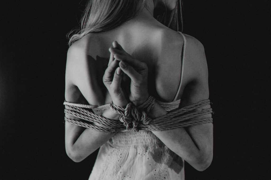 Workshop Hypermobility in Ropes – Aniya & Joan von Brook
